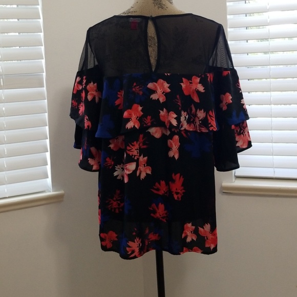 VINCE CAMUTO Floral sheer neck blouse - Picture 4 of 5